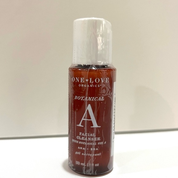 One Love Botanical A Facial Cleanser 30ml 1 fl oz Travel Size - Picture 1 of 3